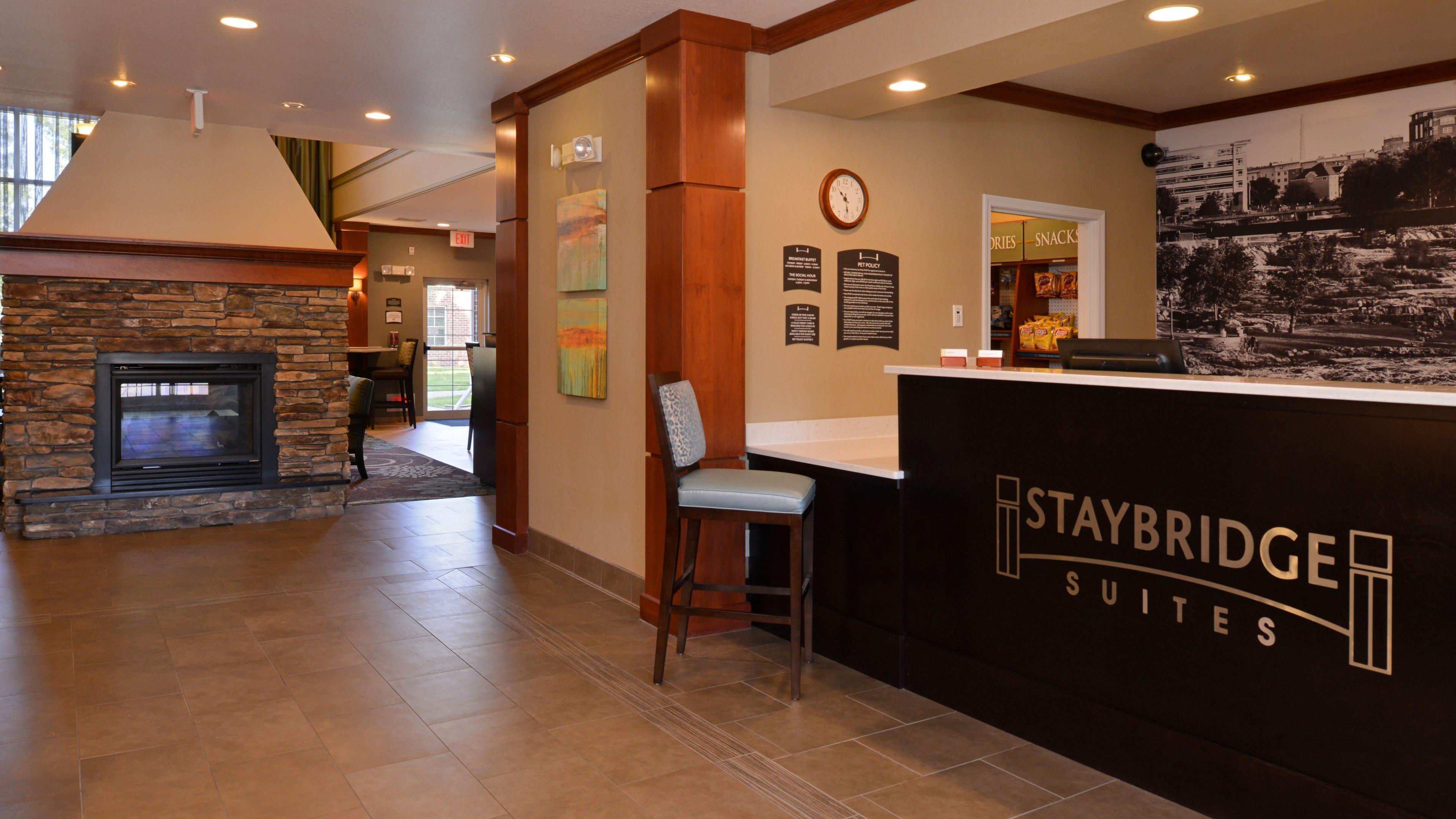 Staybridge Suites Sioux Falls At Empire Mall By Ihg Zewnętrze zdjęcie
